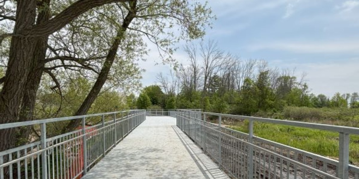 Corbett Creek Waterfront Trail. 