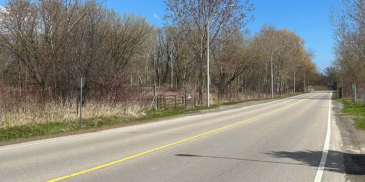 Watershed road in Whitby
