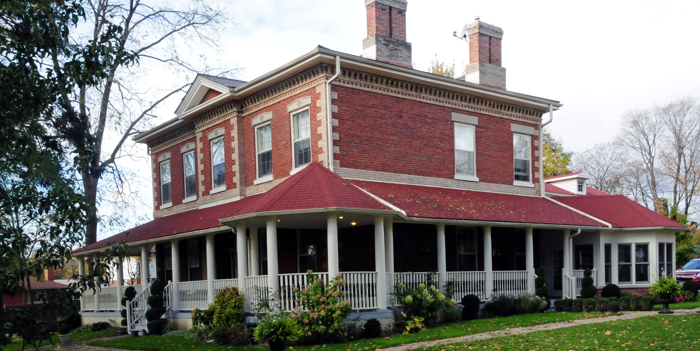 Burr Lodge Exterior 
