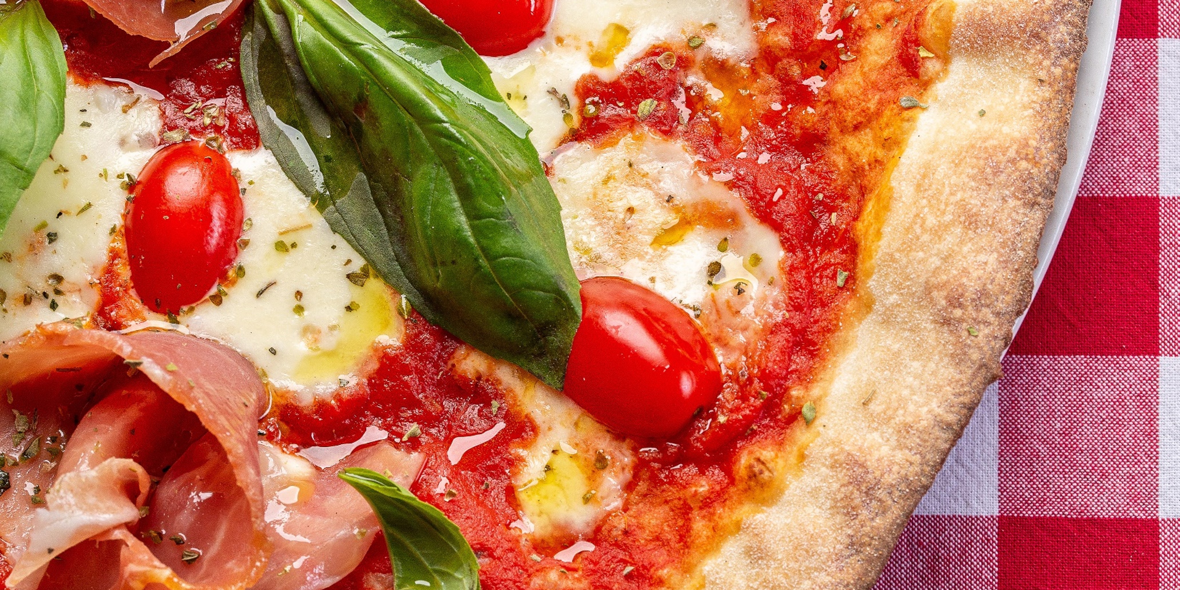 Tuscan Wolf Pizza
